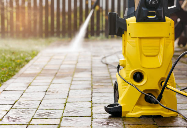 Playground Equipment Cleaning in Mosinee, WI